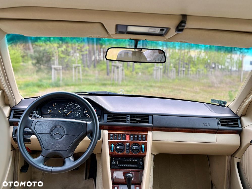 Mercedes-Benz W124 (1984-1993) - 9