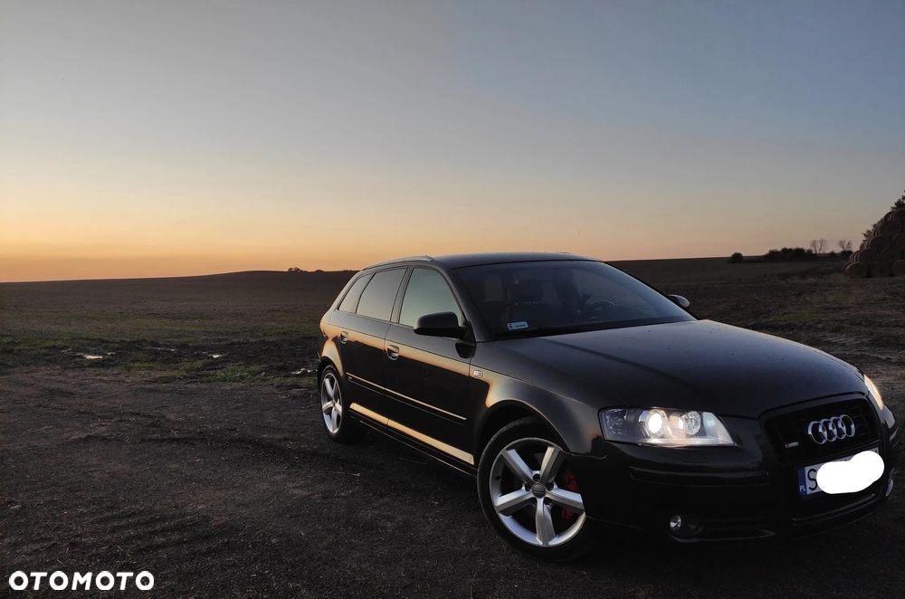 Audi A3 Sportback - 2