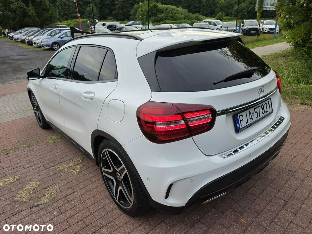 Mercedes-Benz GLA 220 4-Matic AMG Line - 5