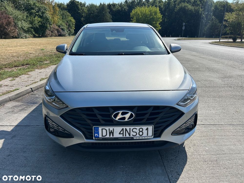 Hyundai i30 1.5 DPI Classic + - 10