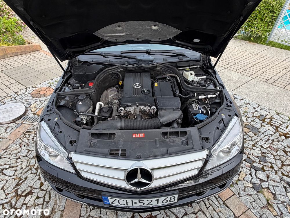 Mercedes-Benz Klasa C 180 Kompressor Automatik BlueEFFICIENCY Avantgarde - 28