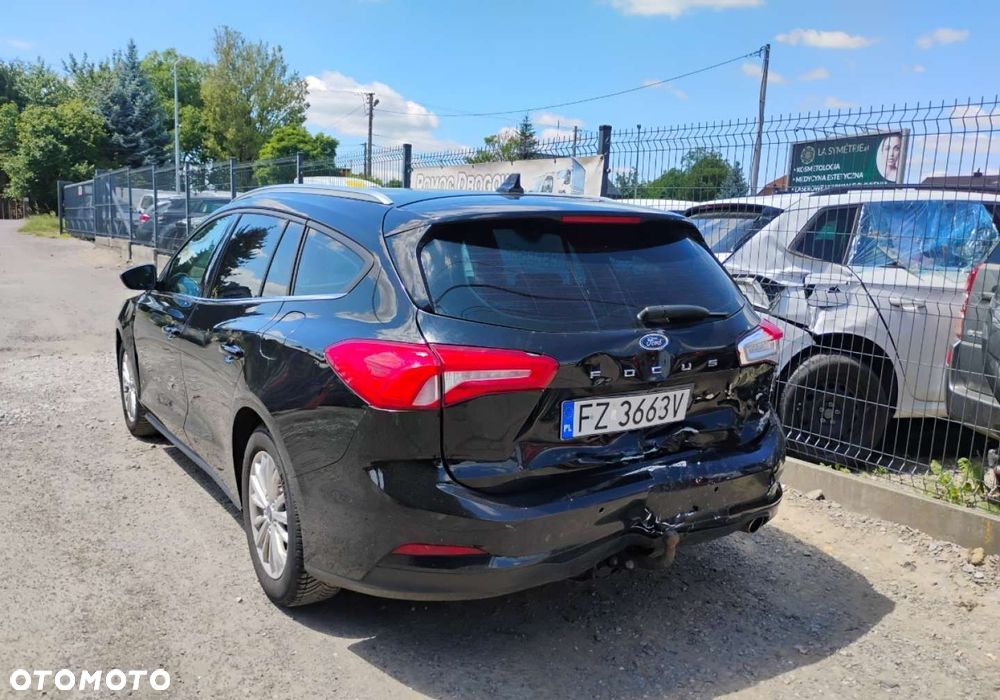 Ford Focus - 4