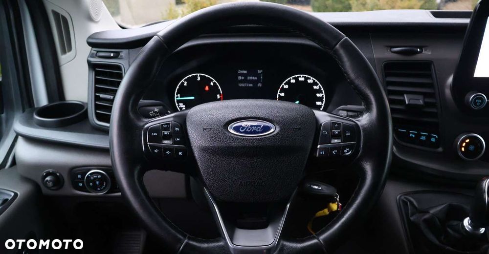 Ford Transit - 24