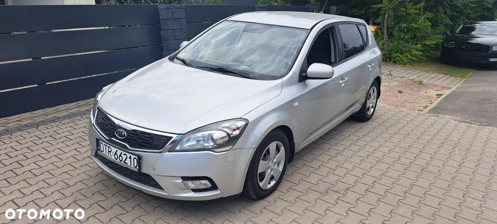 Kia Ceed 1.4 Comfort + - 3