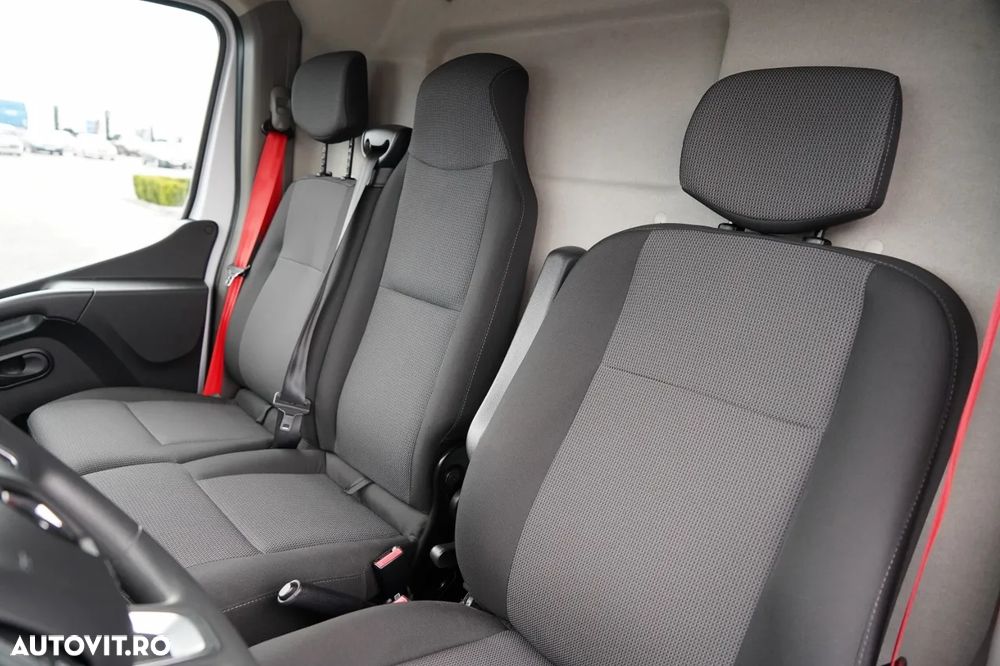 Renault MASTER / BLAZER / PANEL / 2023 - 25