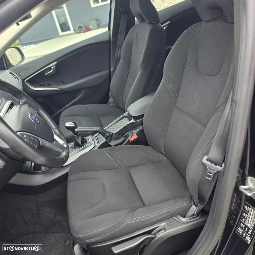 Volvo V40 2.0 D2 Kinetic Eco - 18