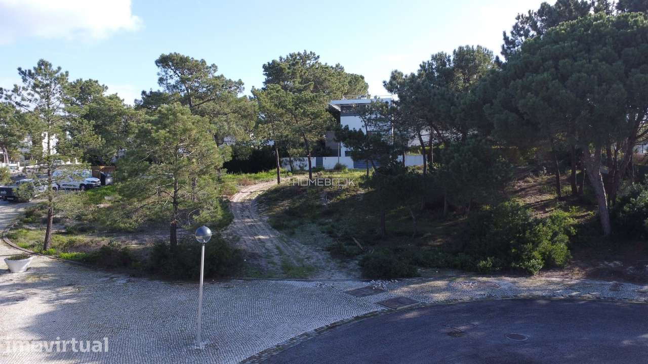 Terreno em Soltroia - Grande imagem: 2/15