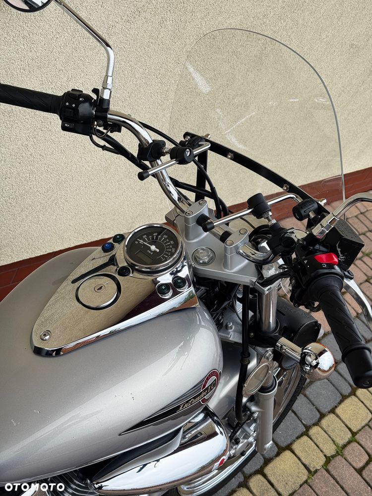 Suzuki Inny - 18