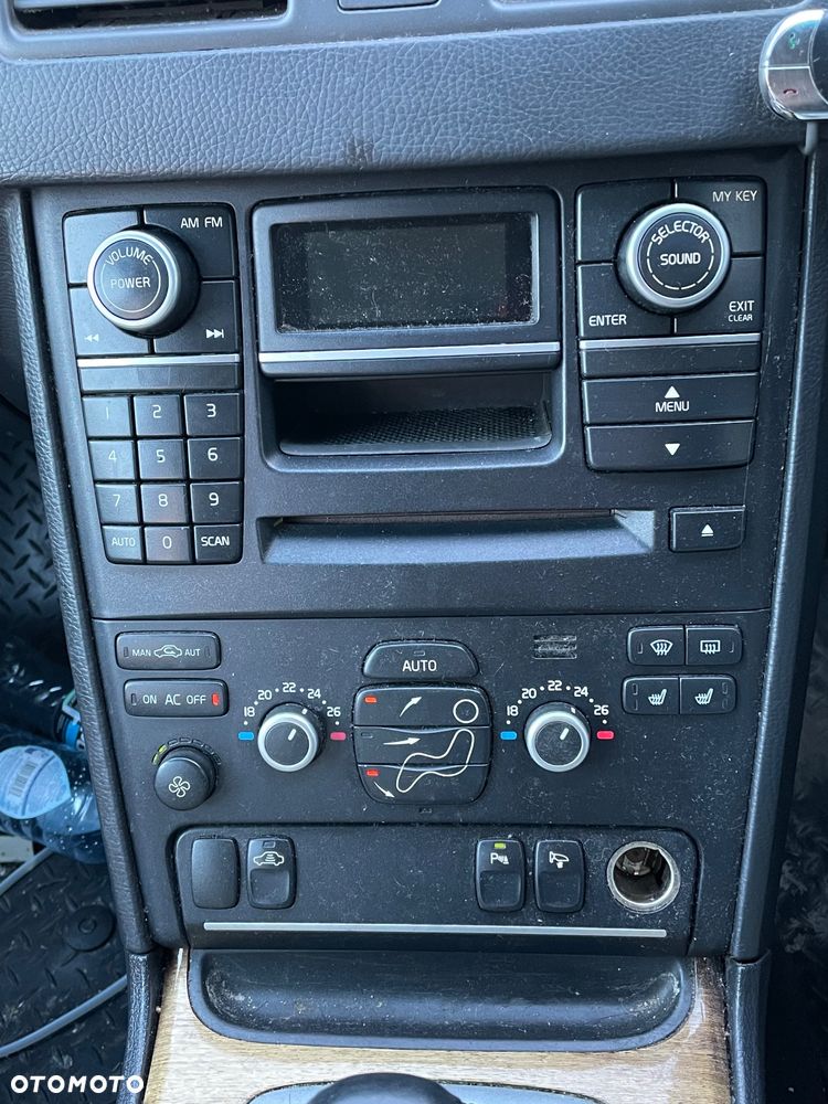 Volvo XC 90 D5 Executive - 11