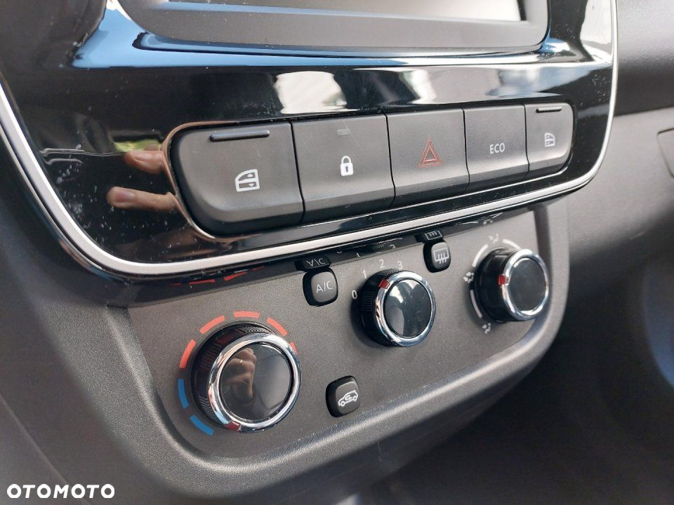 Dacia Spring - 17