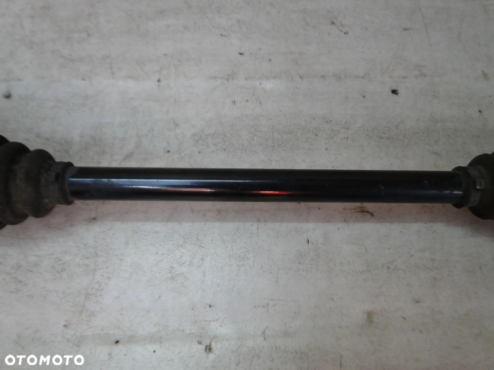 BMW 5 E60 E61 PÓŁOŚ PÓŁOŚKA PRAWA TYŁ TYLNA 2.0D - 3