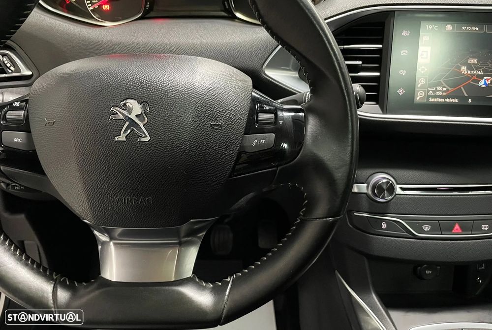 Peugeot 308 SW 1.6 e-HDi Allure J17 - 48