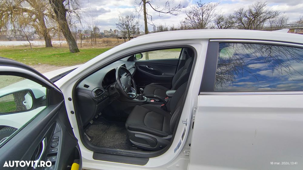 Hyundai i30 1.4 T-GDi 140CP 5DR Exclusive - 8