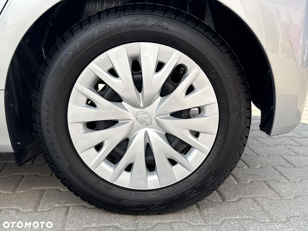Toyota Yaris - 27