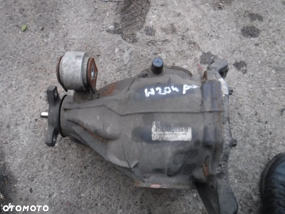 Mercedes C Klasa W204 most dyfer 2043501900 2043502204 - 5