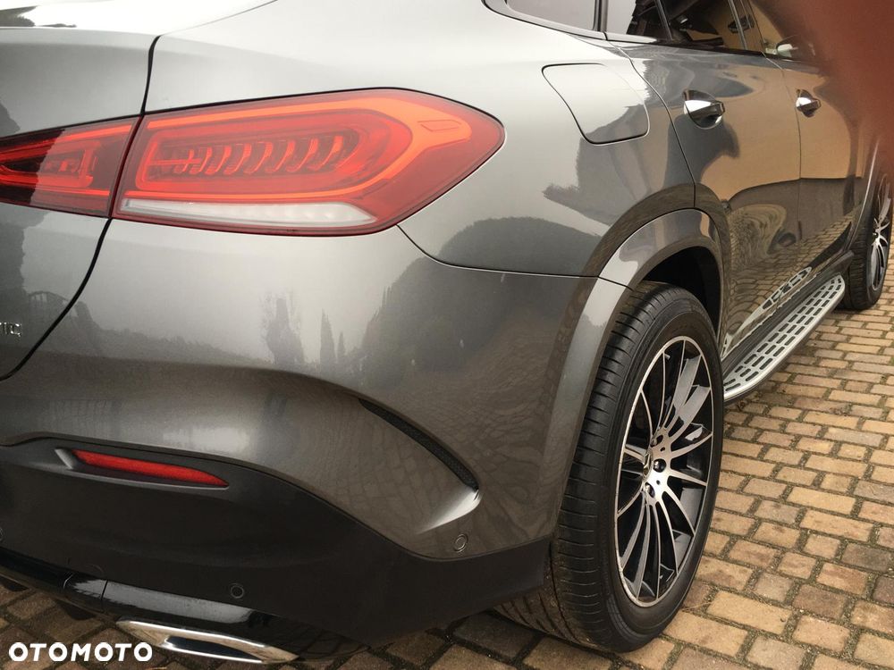 Mercedes-Benz GLE 350 e 4Matic 9G-TRONIC AMG Line - 10