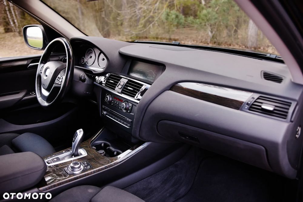 BMW X3 xDrive20d - 31