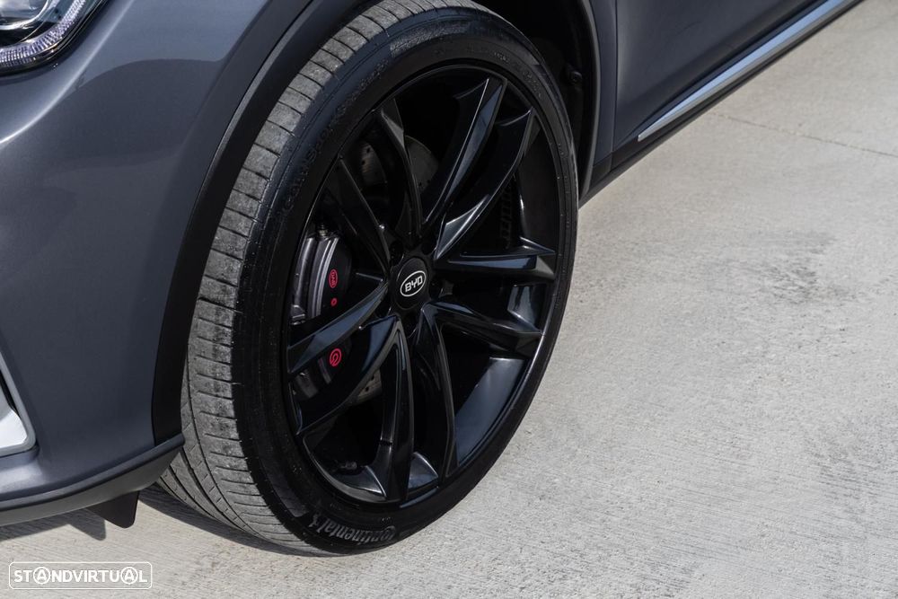 BYD Tang 86.4 kWh AWD Flagship - 13