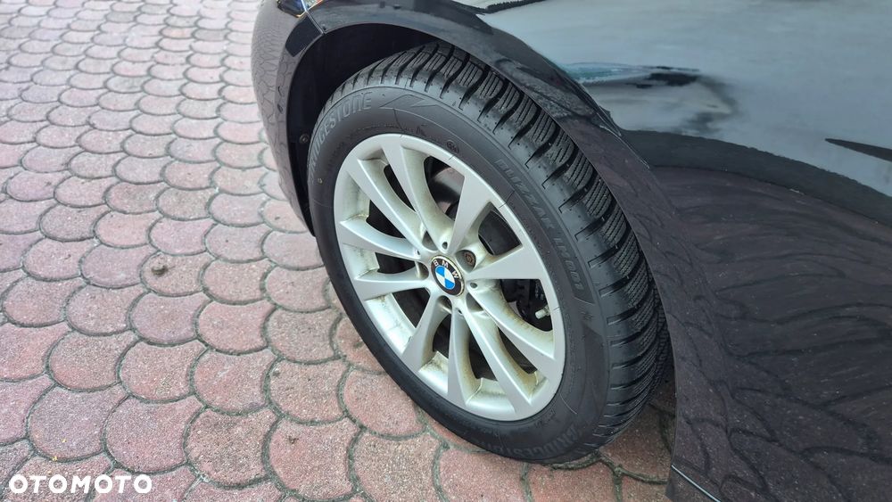 BMW Seria 3 320i xDrive Advantage sport - 34