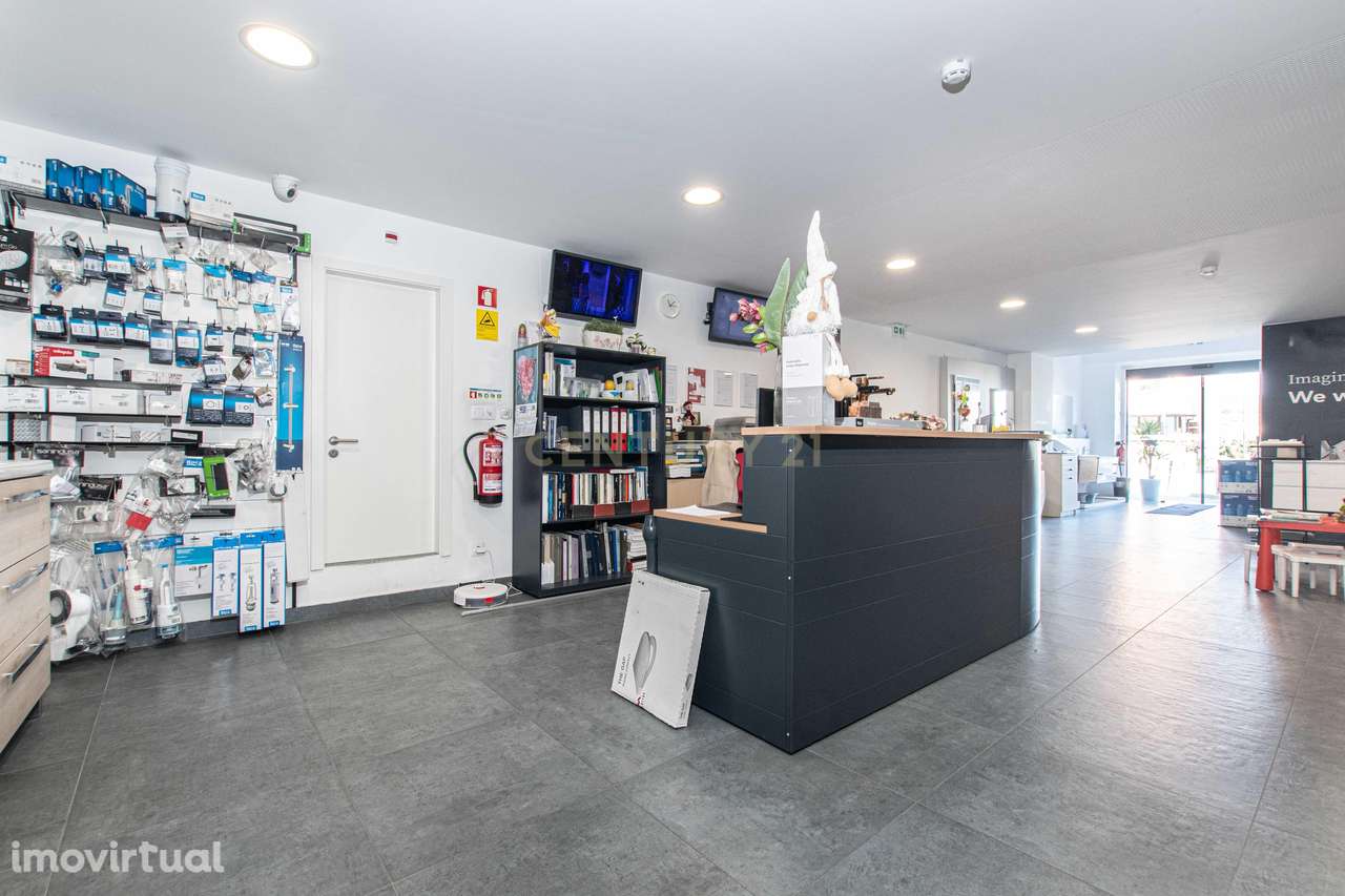 Loja em Campolide, Lisboa - 160m² - Grande imagem: 4/24