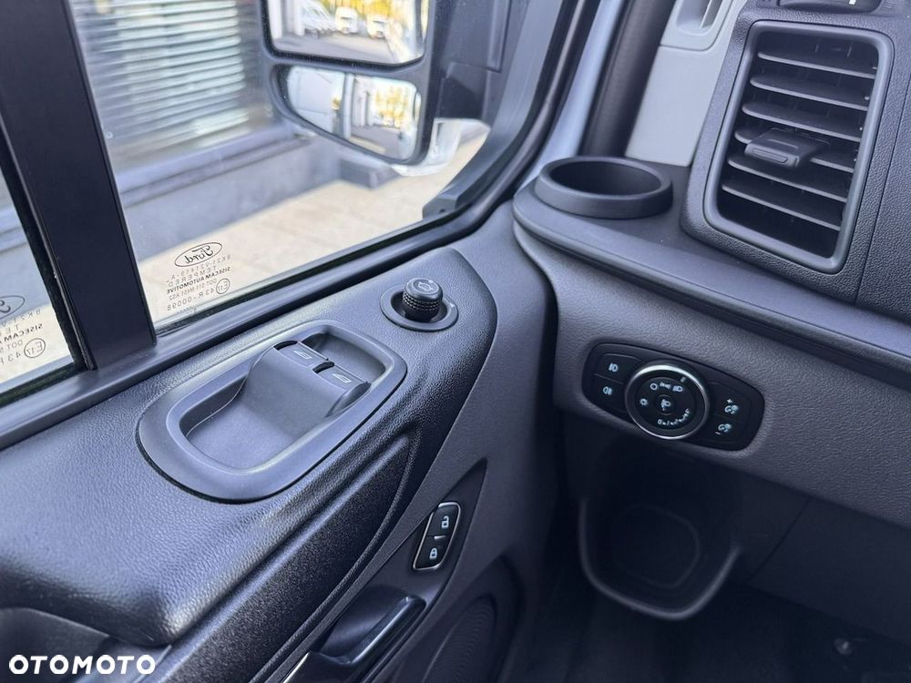 Ford Transit Custom - 20