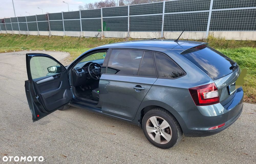Skoda RAPID 1.0 TSI Ambition - 2