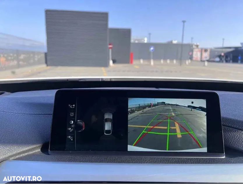 BMW Seria 3 330d GT AT M Sport - 9