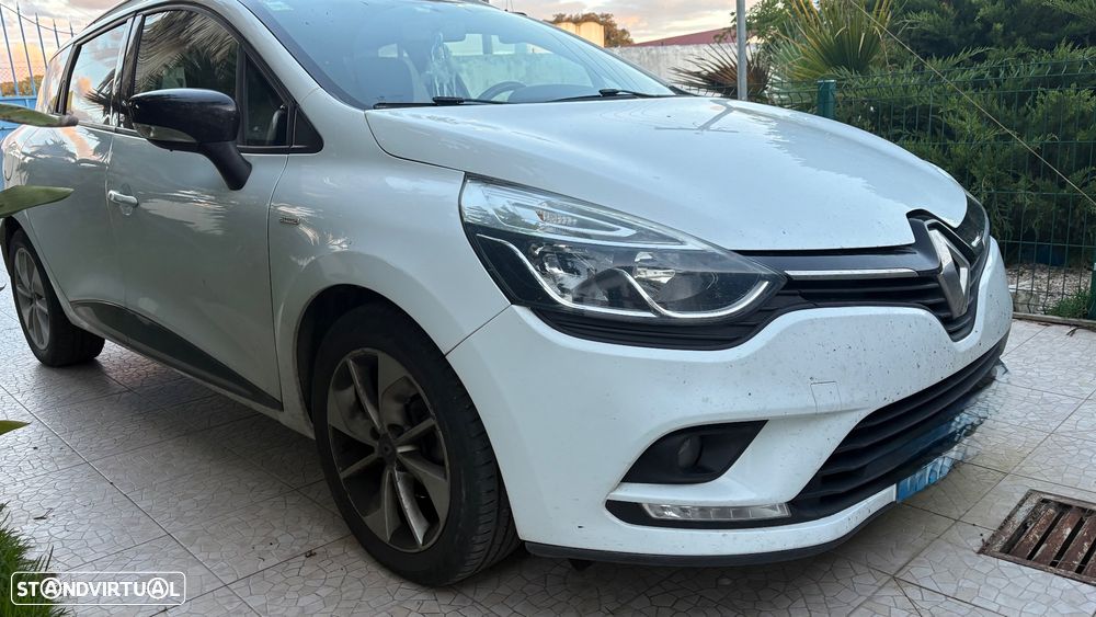 Renault Clio Sport Tourer 1.5 dCi Limited EDition - 8