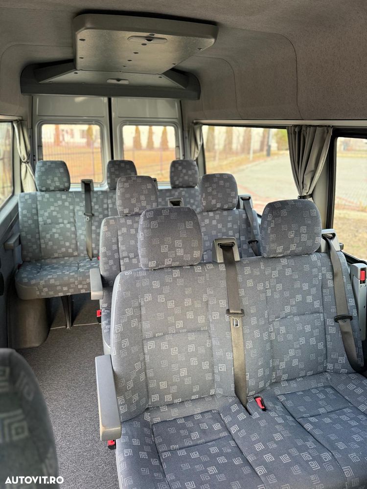 Mercedes-Benz Sprinter - 5