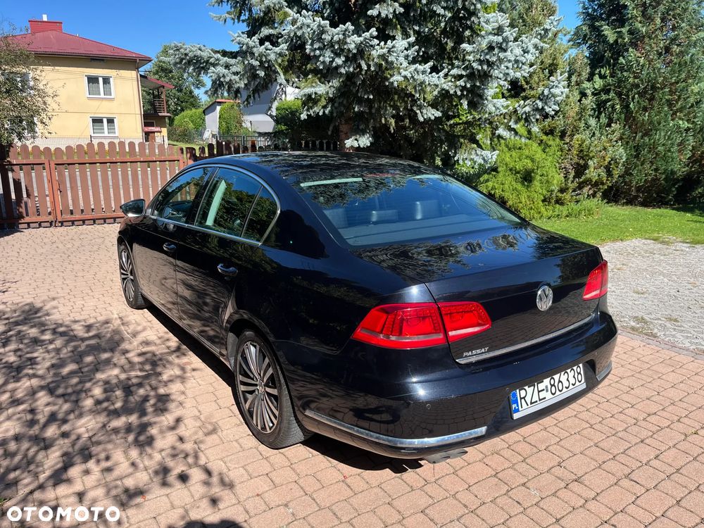 Volkswagen Passat 2.0 TDI Highline DSG - 5
