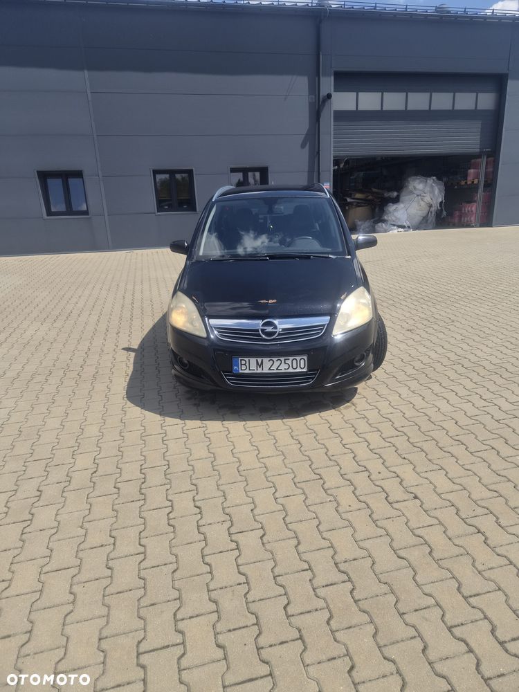 Opel Zafira - 3