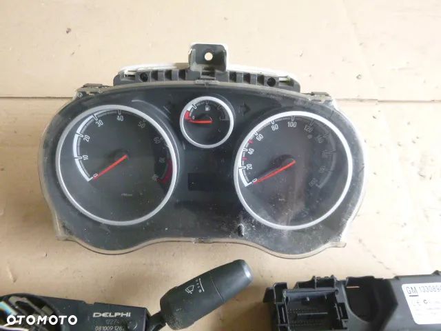 ZESTAW STARTOWY STACYJKA KOMPUTER IMMOBILIZER LICZNIK OPEL CORSA D 1.2 16V - 17