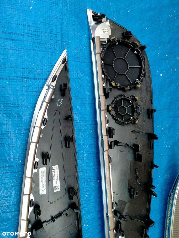 Mercedes W213 AMG Dekor Dekory BURMESTER Listwa Konsoli Drzwi Listwy Ozdobne AMBIENT - 14