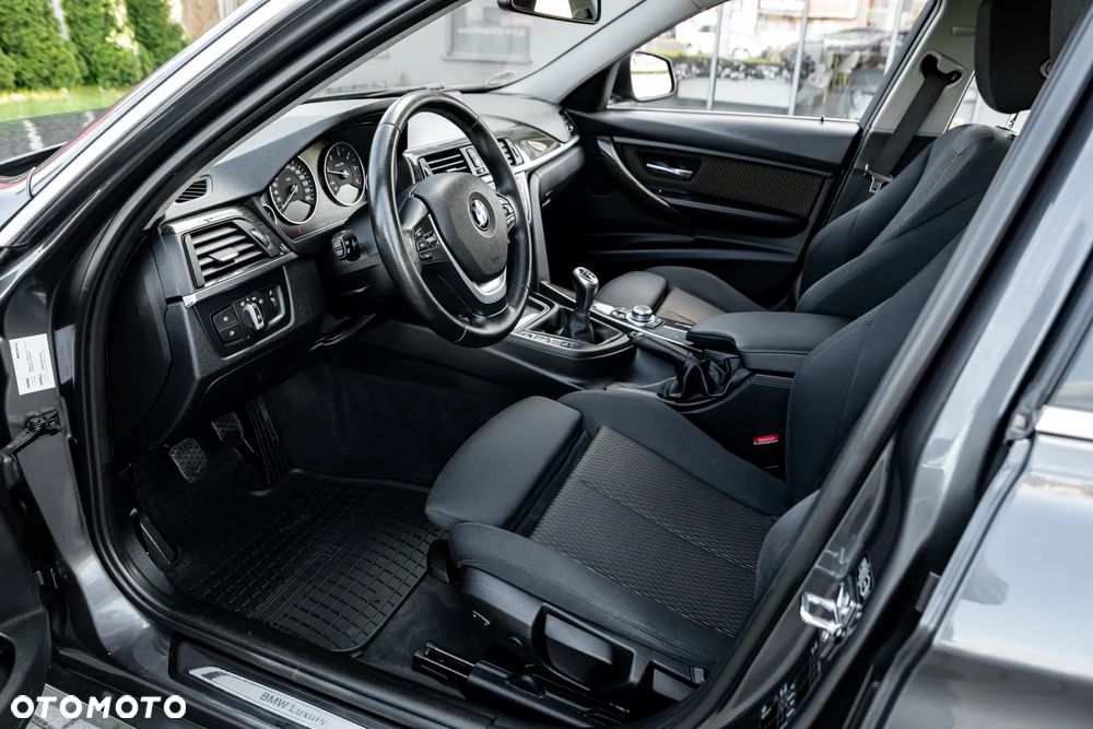 BMW Seria 3 320d Efficient Dynamic Edition - 20