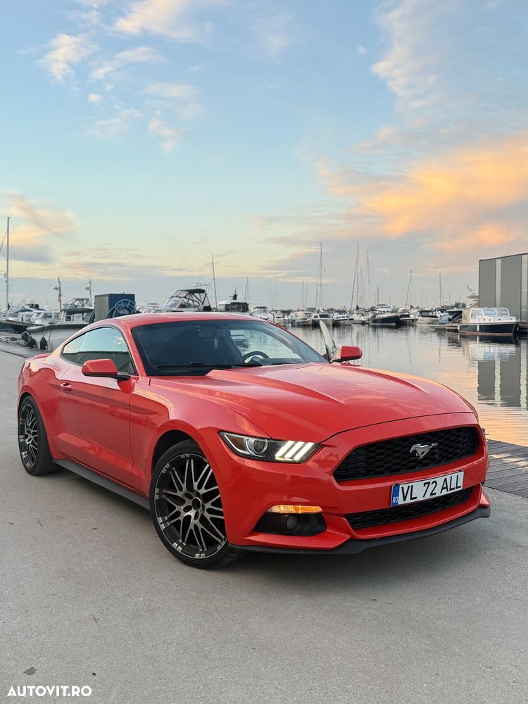 Ford Mustang 2.3 EcoBoost Aut. - 1