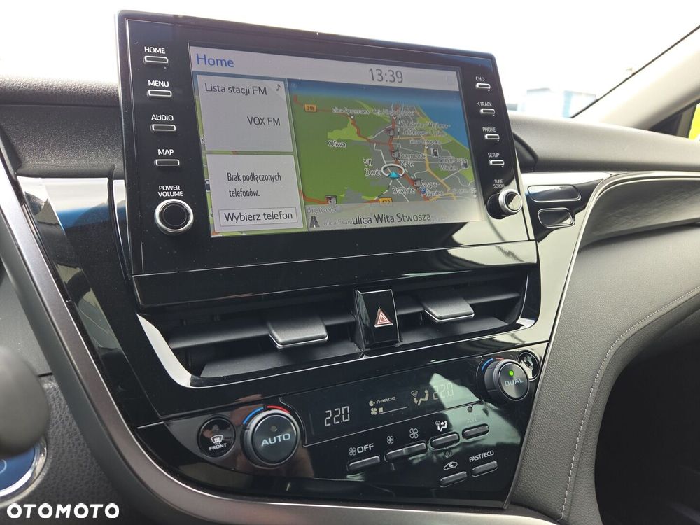 Toyota Camry 2.5 Hybrid Executive CVT - 27