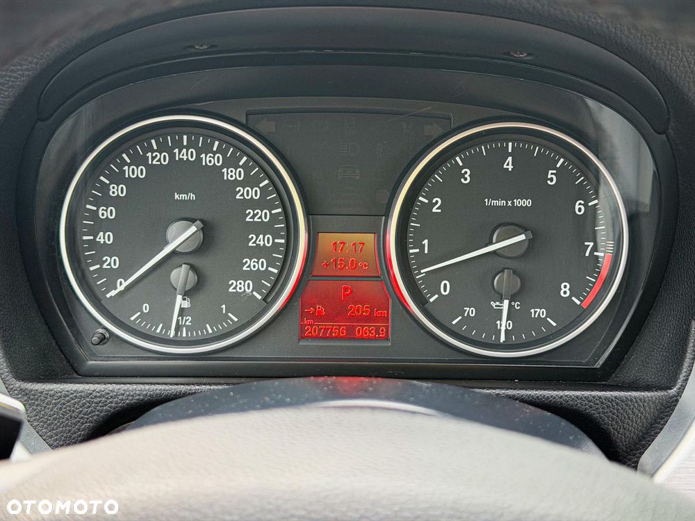 BMW Seria 3 325i M Sport Edition - 22