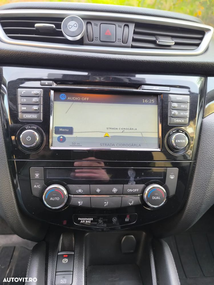 Nissan Qashqai 1.2 DIG-T Start/Stop N-Connecta - 13