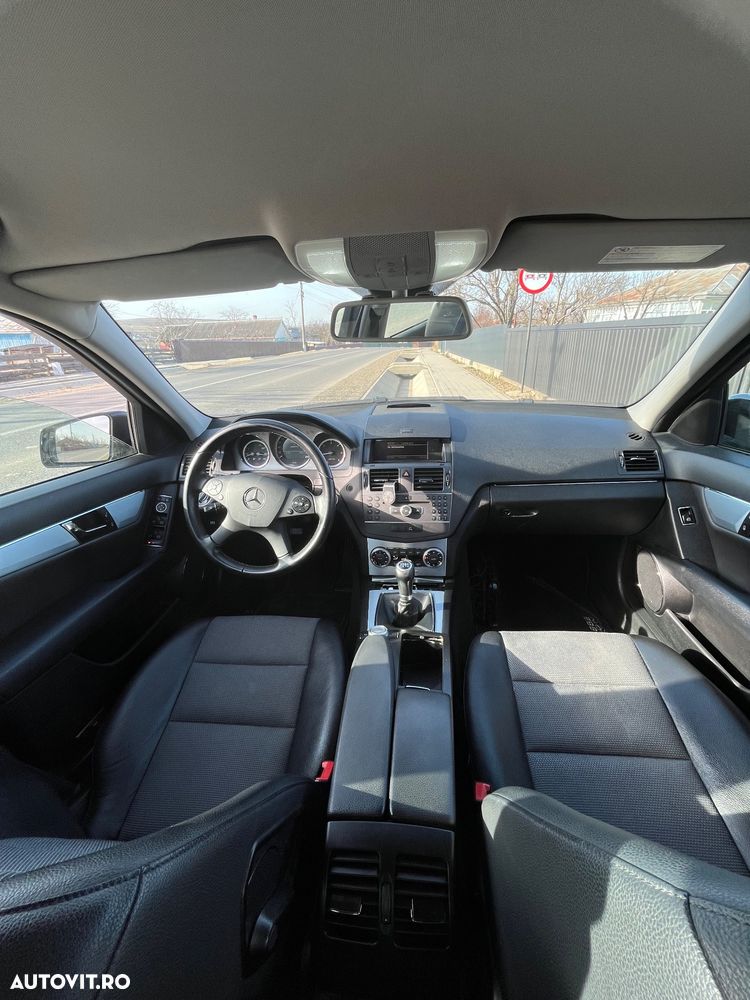 Mercedes-Benz C 250 CDI DPF (BlueEFFICIENCY) Avantgarde - 3