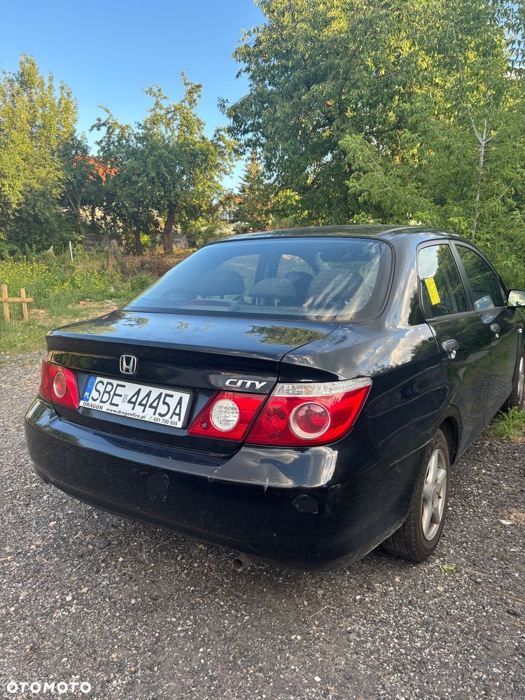 Honda City 1.4 Comfort - 3