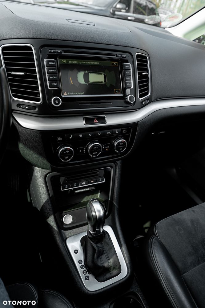 Volkswagen Sharan 2.0 TDI Highline DSG - 39