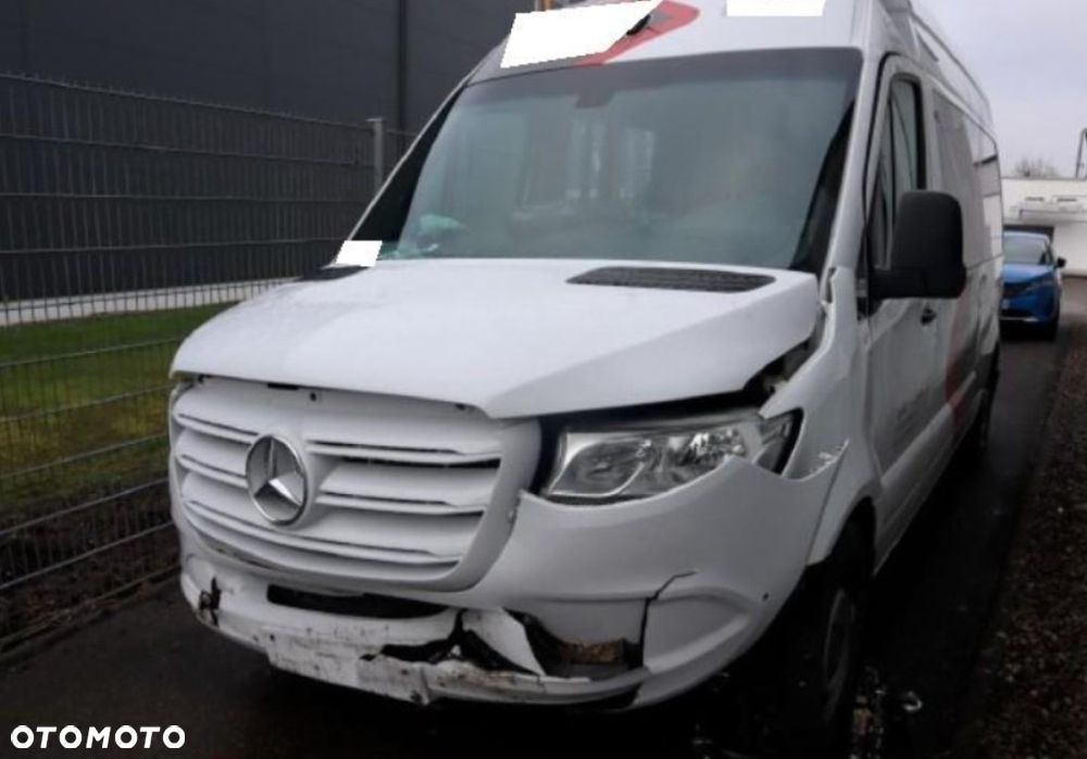 Mercedes-Benz Sprinter Lang HA - 2