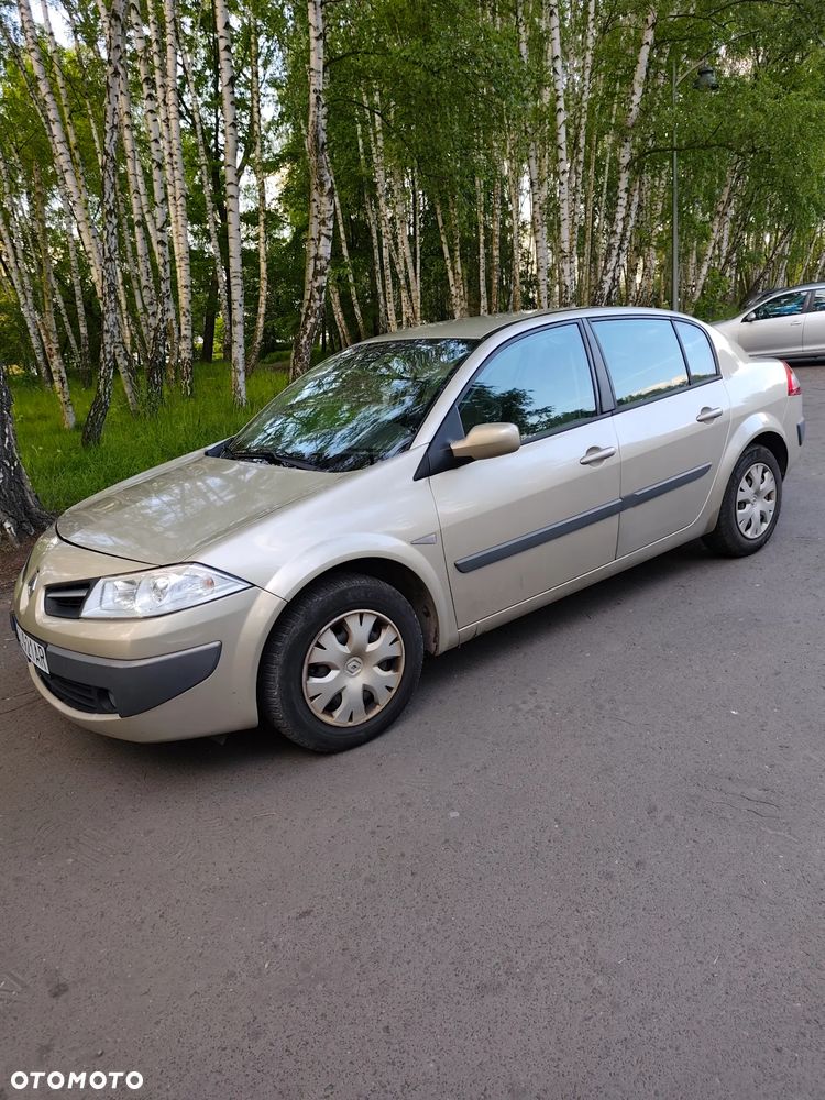 Renault Megane 1.5 dCi Confort Dynamique - 1