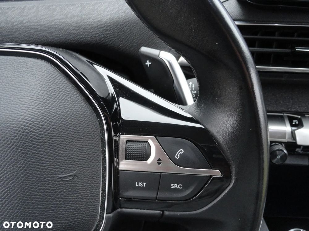 Peugeot 3008 BlueHDi 130 Stop & Start EAT8 Allure - 20