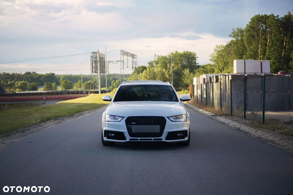 Audi A4 Avant 2.0 TDI Quattro Sport S tronic - 1