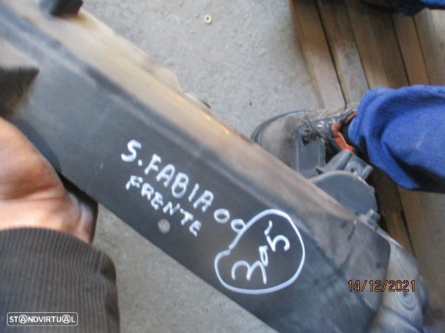 Frente FRT305 SKODA FABIA 2000 - 2