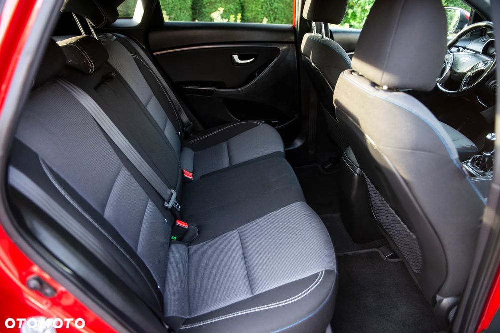 Hyundai i30 1.4 Comfort - 35