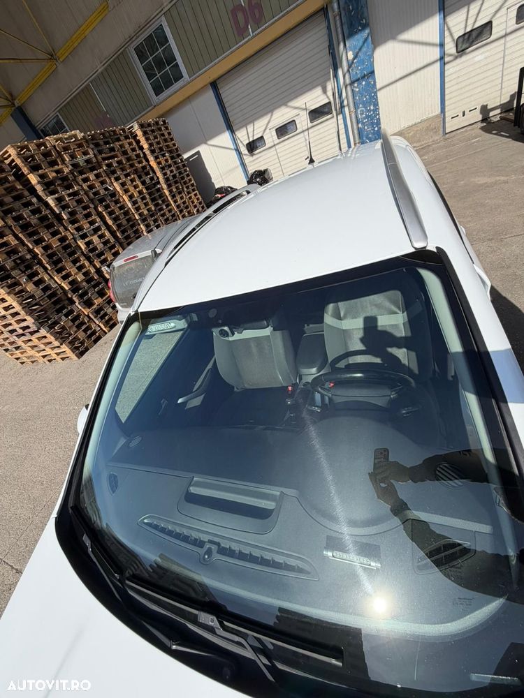 Ford Kuga 2.0 TDCi 4WD Trend - 6