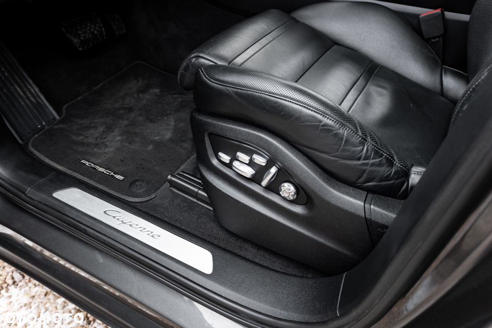 Porsche Cayenne S E-Hybrid - 20