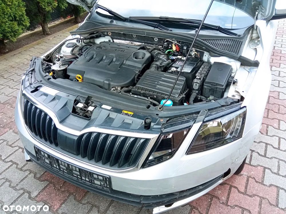 Skoda Octavia 2.0 TDI Clever - 25